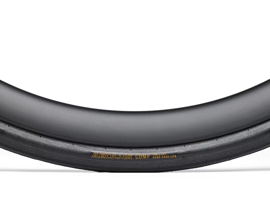 Bontrager Aeolus Comp ロードタイヤ｜700×28C・耐パンク構造採用