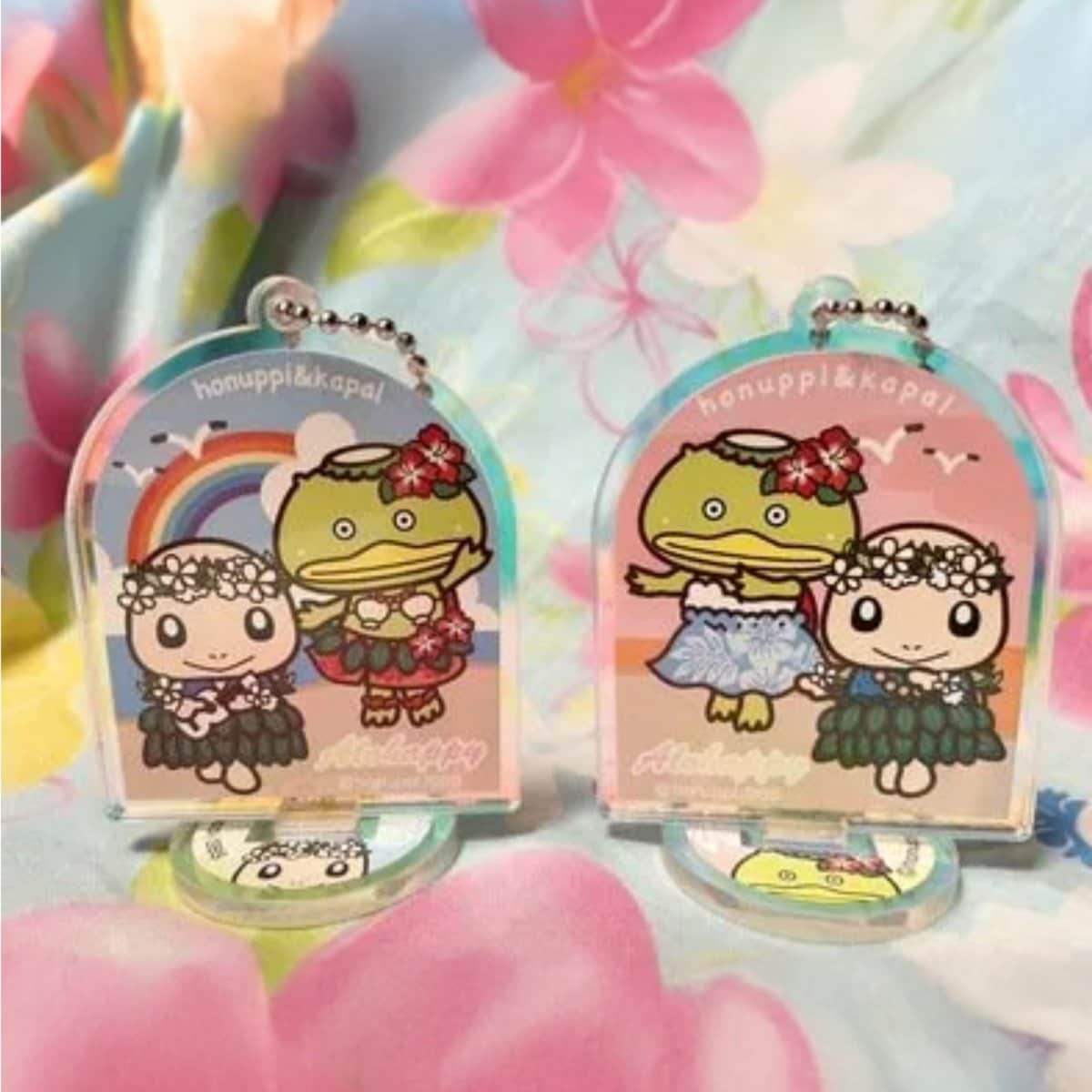 カパル×ホヌッピーコラボ スタンド付きアクリルキーホルダー（デザイン２種）