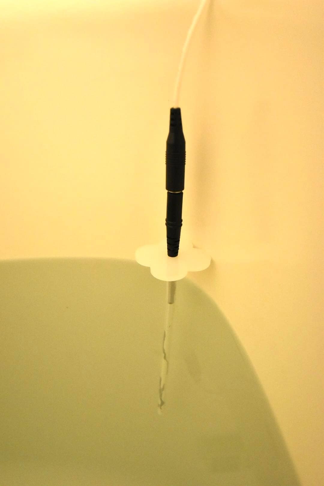 電子水生成器AREE(アレー)】 フィルターなし＆持ち運びOK！超エコで