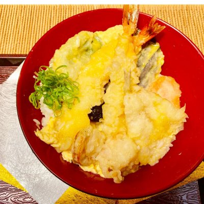 ㊺特上海鮮天とじ丼