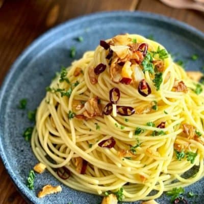 (58)厚切りベーコンとニンニクの濃厚ペペロンチーノ