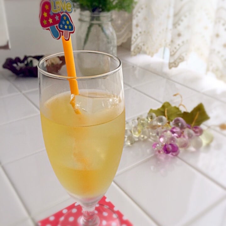 お子様りんごジュース