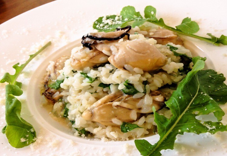 広島産カキとルッコラのリゾット