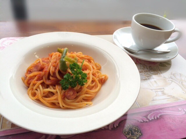 ナポリタン(サラダ・ドリンク・ケーキset)