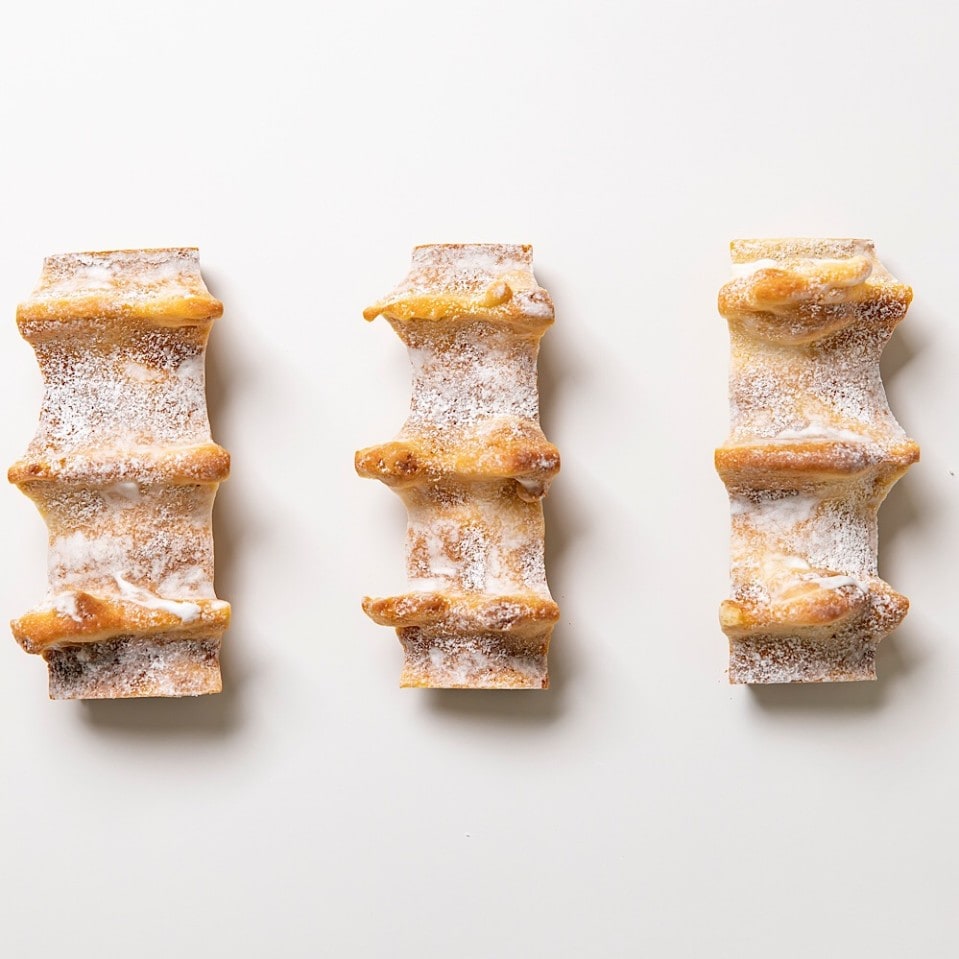 こだわりたまごの手作りバウムクーヘン ハードタイプ〖 KAGAYAKI-かがやき- 〗スティックタイプ