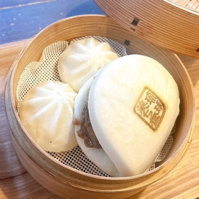 【冬季限定 点心】軟骨ソーキまん＆ジューシー肉まん