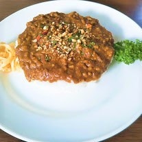 燻製ナッツ味噌入りキーマカレー