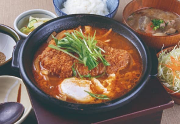 麻辣ロースかつ鍋