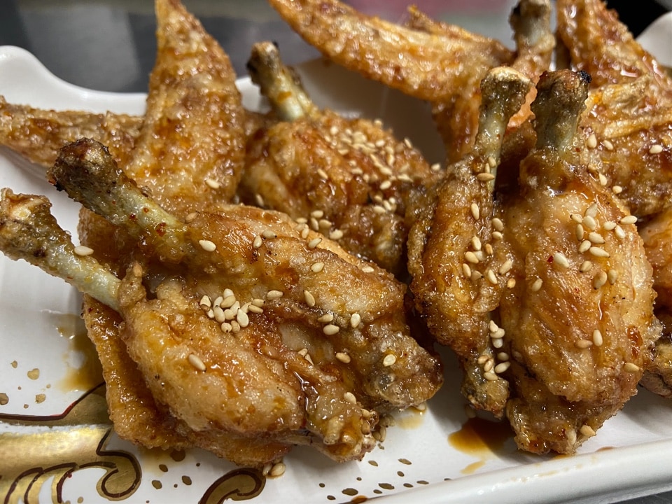 どっかん。名物！3000日手羽先(1本)