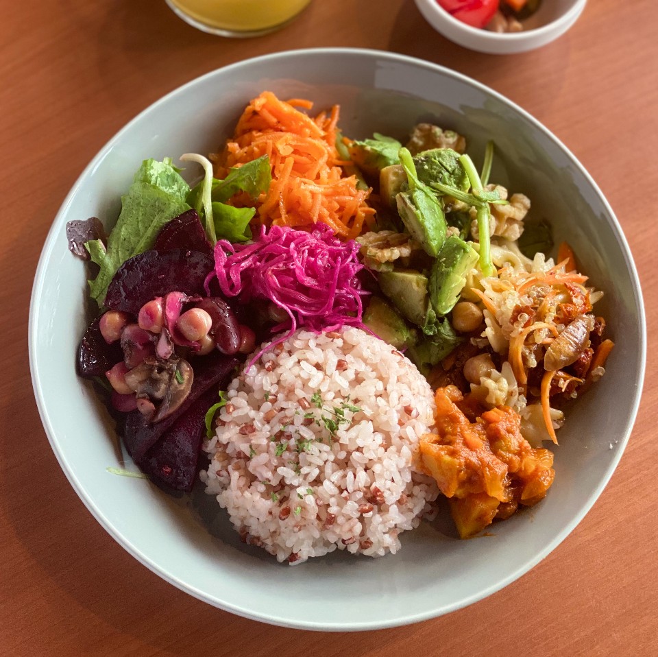 ヴィ―ガンプレートランチ