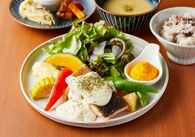サーモンソテーランチ