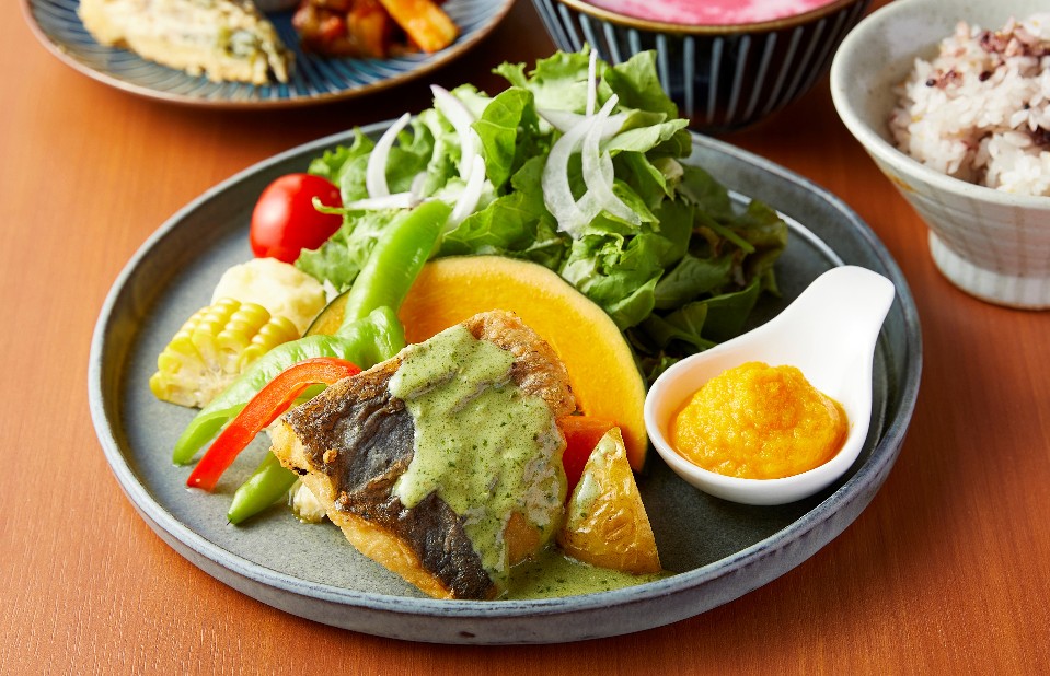 鱸（すずき）のポワレランチ