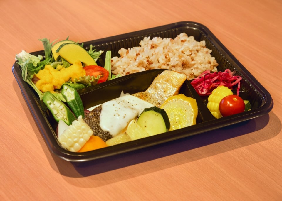 サーモンソテー弁当