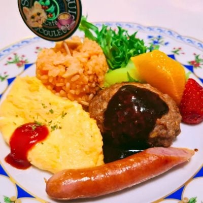 お子さまハンバーグプレート ​（選べるおもちゃ、ドリンク付き：オレンジorりんごorぶどう）