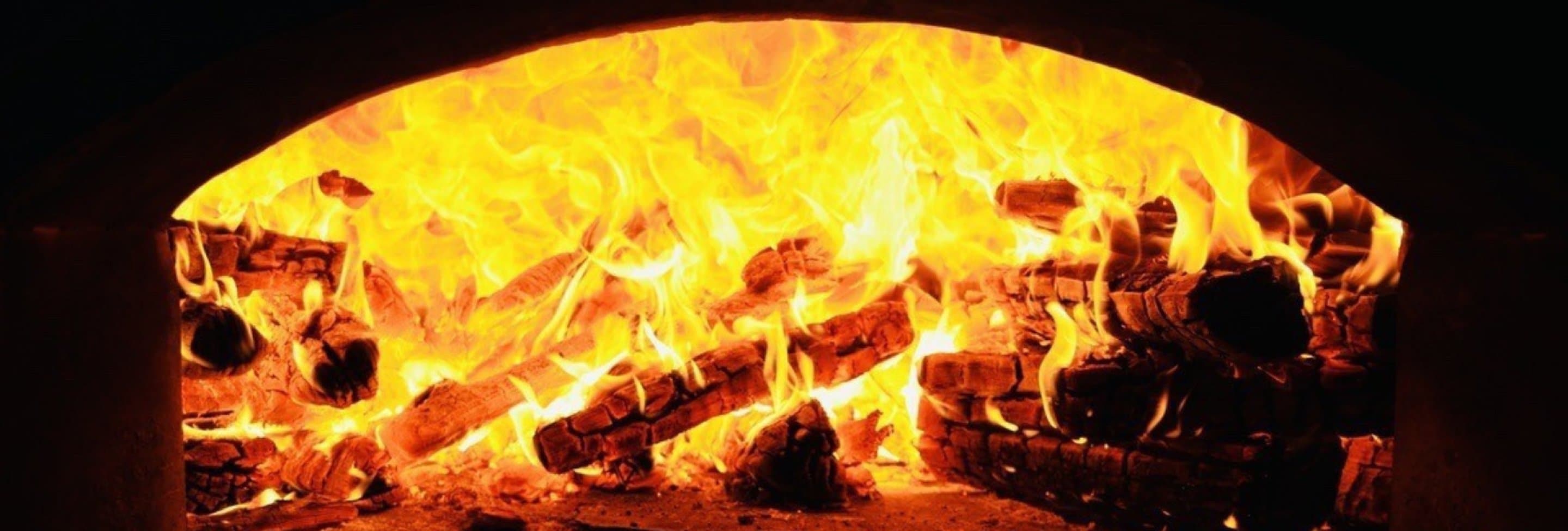 ～緑と風のダーシェンカ～　自家製酵母と薪窯焼きのパン