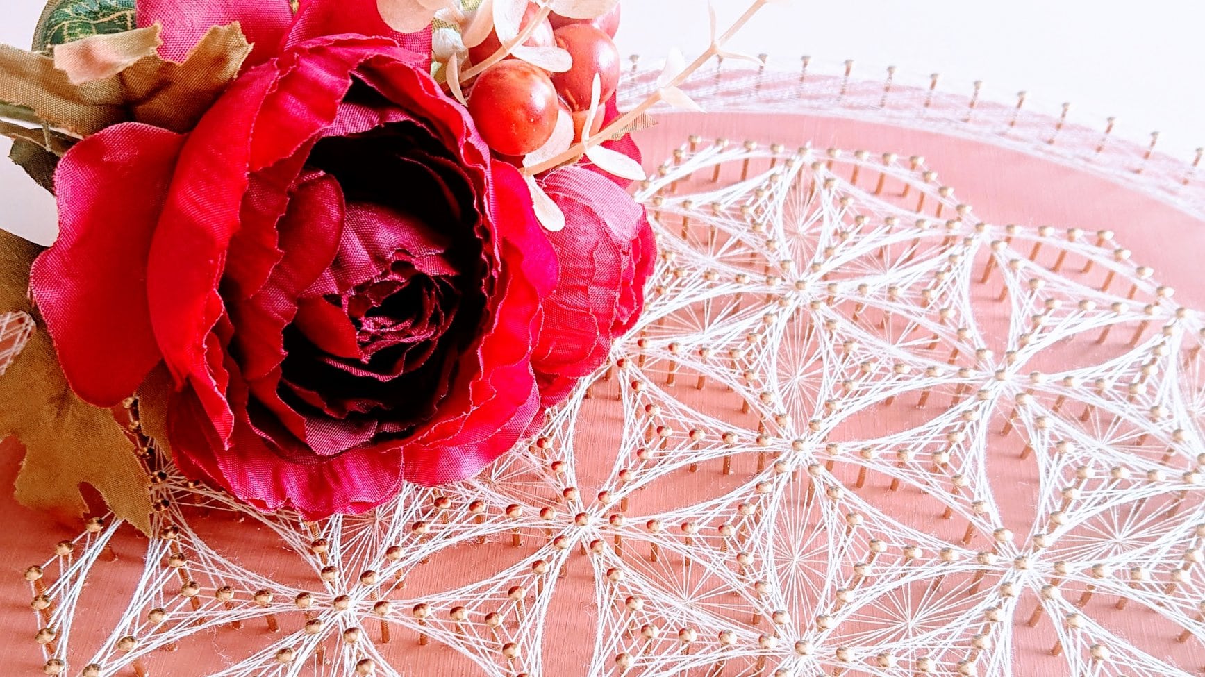 糸かけ曼荼羅アート