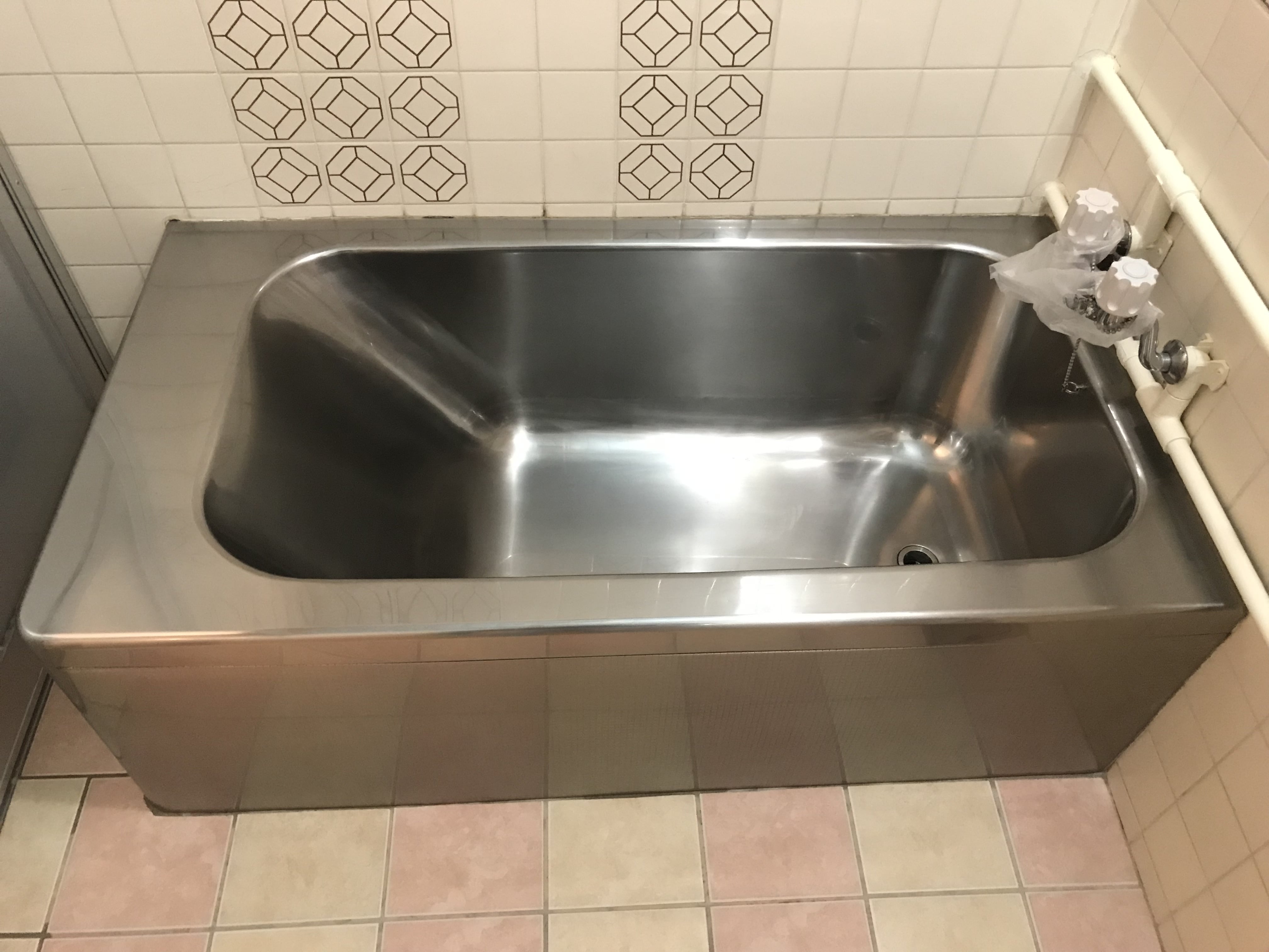 沖縄県のプチリフォームなら 超耐久フロアコーティング・水廻りコーティング専門店 クリーンガード　浴室お風呂