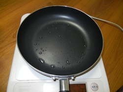 府中で人気のくりばやし餃子