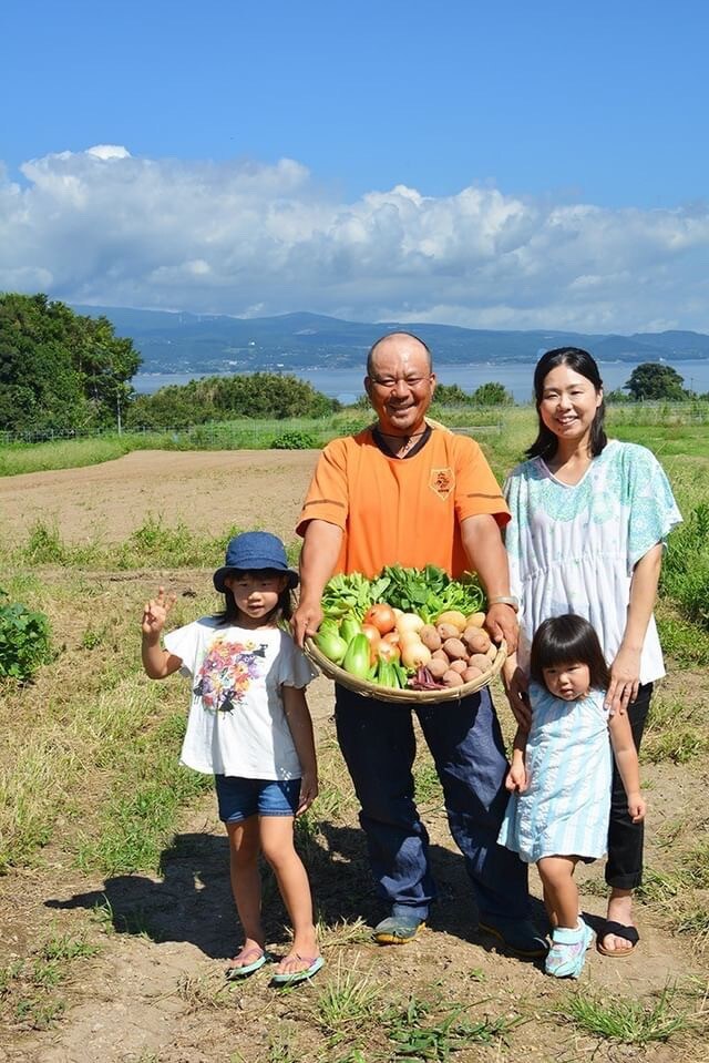 カラフル野菜通販 雲仙つむら農園 家族写真
