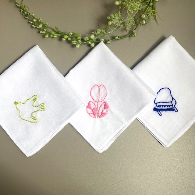 人気3点セット　刺繍ミニハンカチ