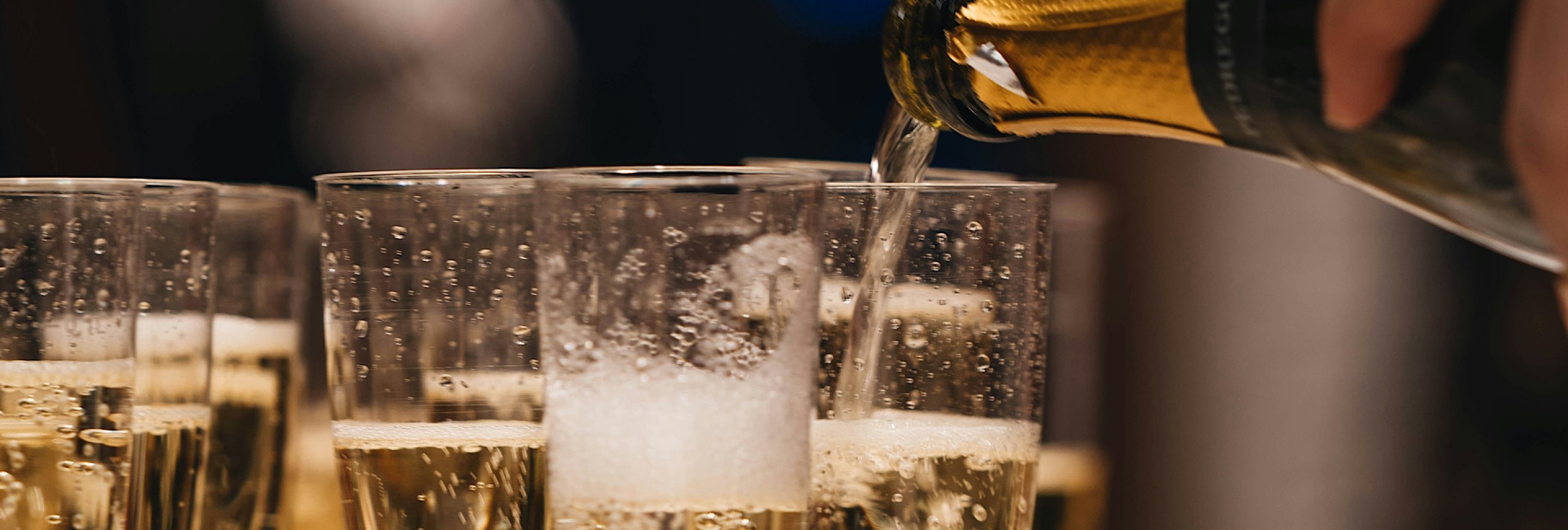 LIVING BAR ハナビ